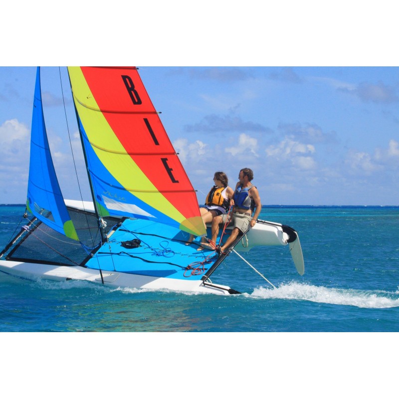 HOBIE GETAWAY