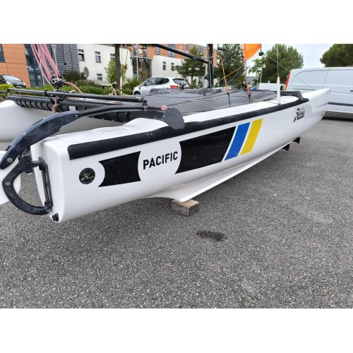 HOBIE CAT PACIFIC OCCASION