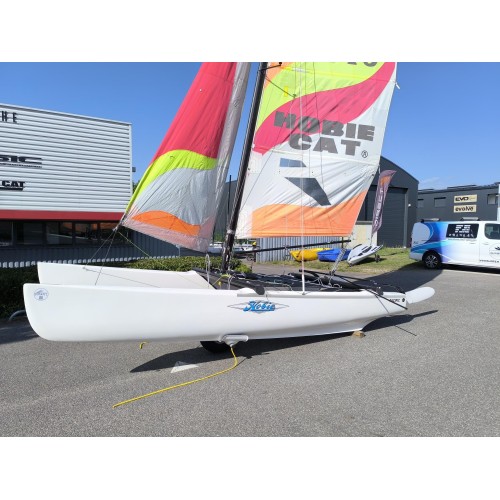 HOBIE CAT PACIFIC OCCASION