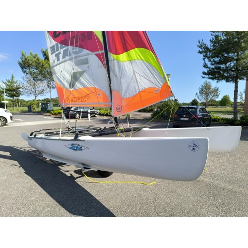 HOBIE CAT PACIFIC OCCASION